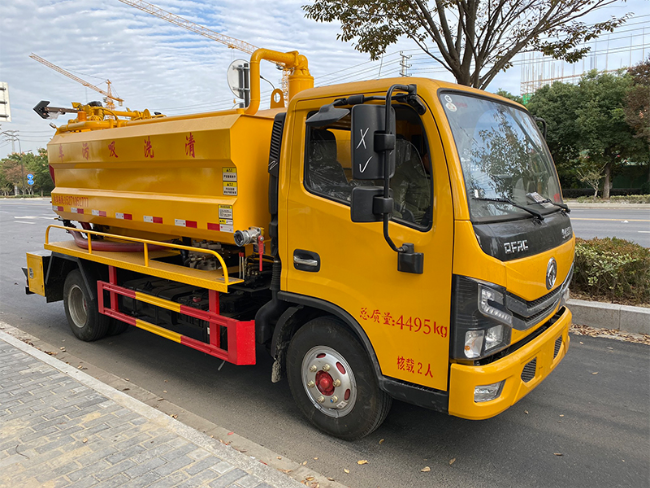 阜阳清洗吸污车